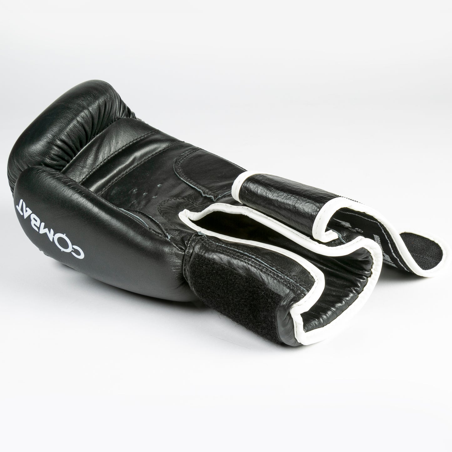 COMBAT Boxing Gloves
