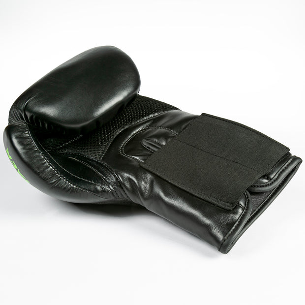 ATTACK Boxing Gloves – Horsehair Padding, DVA Construction, High-Quality Faux Leather